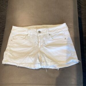 American Eagle White Denim cut off shorts.